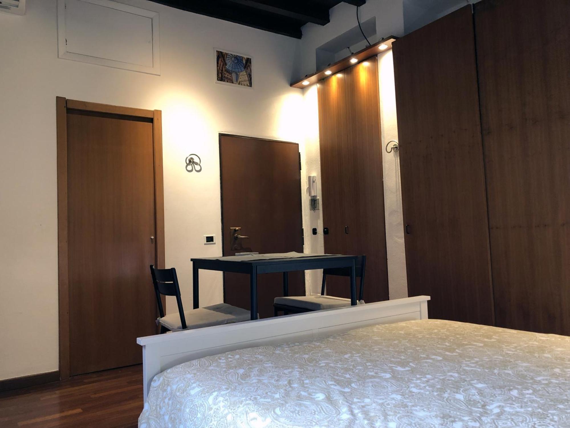 Appartamento Brera Vip Spotlight - Brera - Duomo - Castello Sforzesco - Lanza Metro M2 Milano Esterno foto